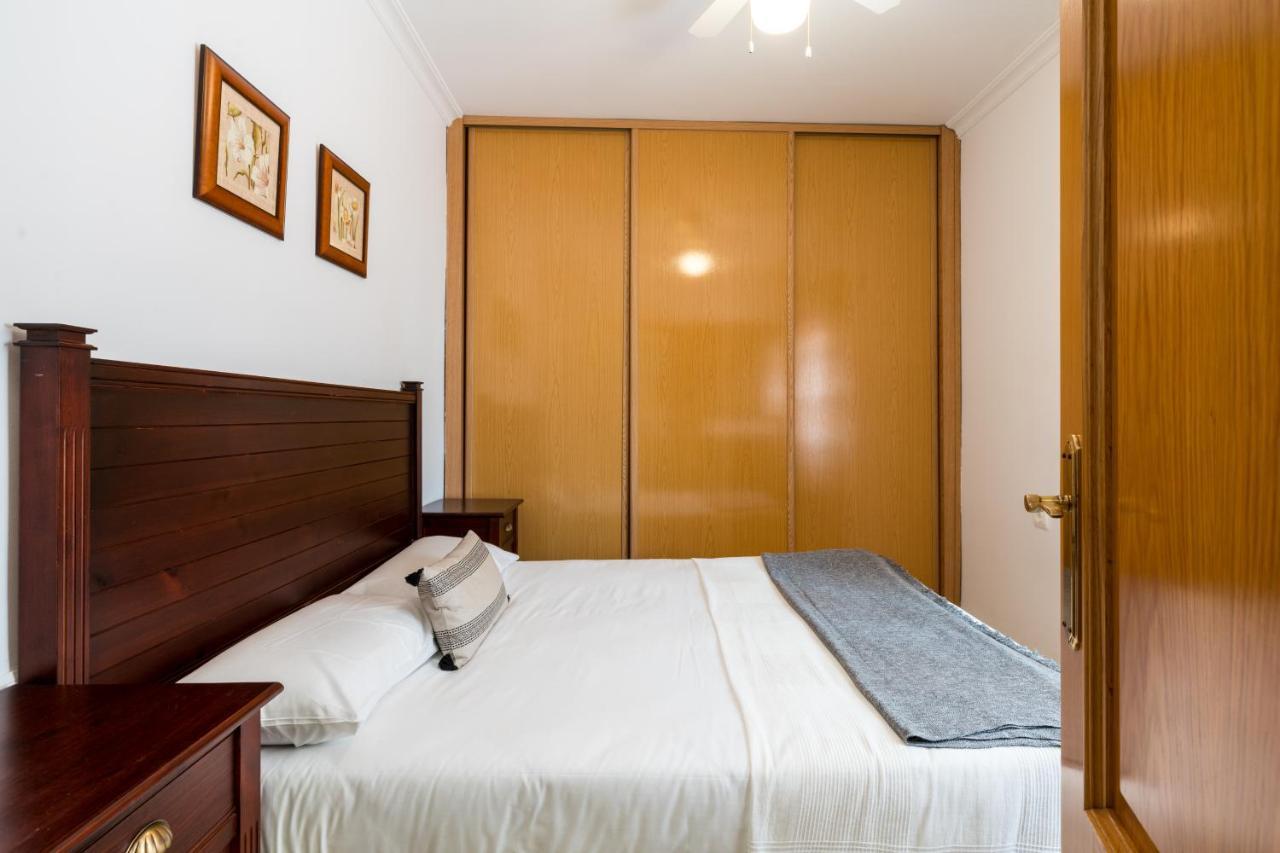 Holi-Rent Salado Apartment Seville Luaran gambar