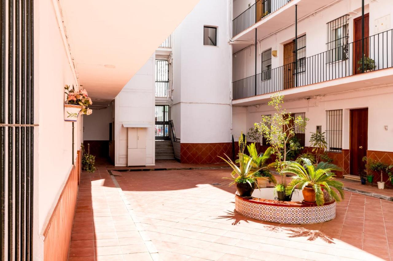 Holi-Rent Salado Apartment Seville Luaran gambar